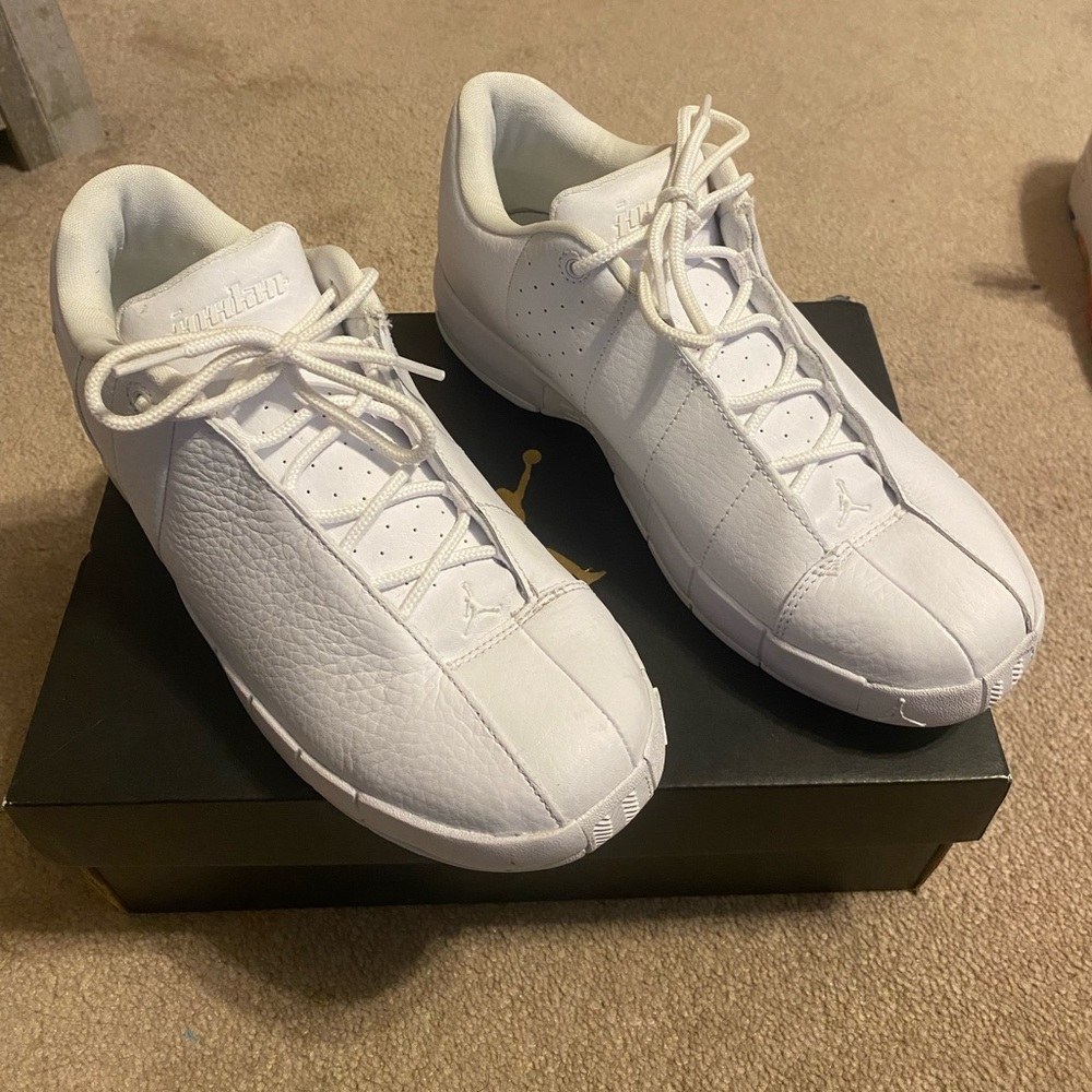 Jordan Team Elite 2 Low size 7Y